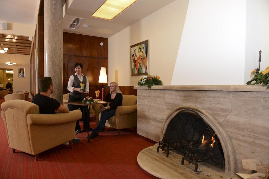 Hunguest Grandhotel Galya Galyatető Extérieur photo